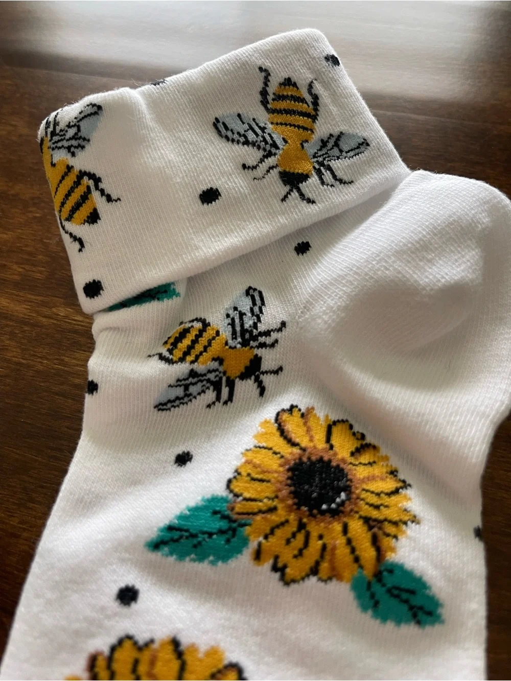 NWT 'Yas Queen' White Sunflower & Bee Crew Socks - Sock It To Me